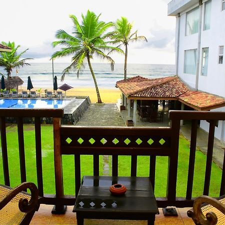 Ranmal Beach Hotel Хиккадува Экстерьер фото