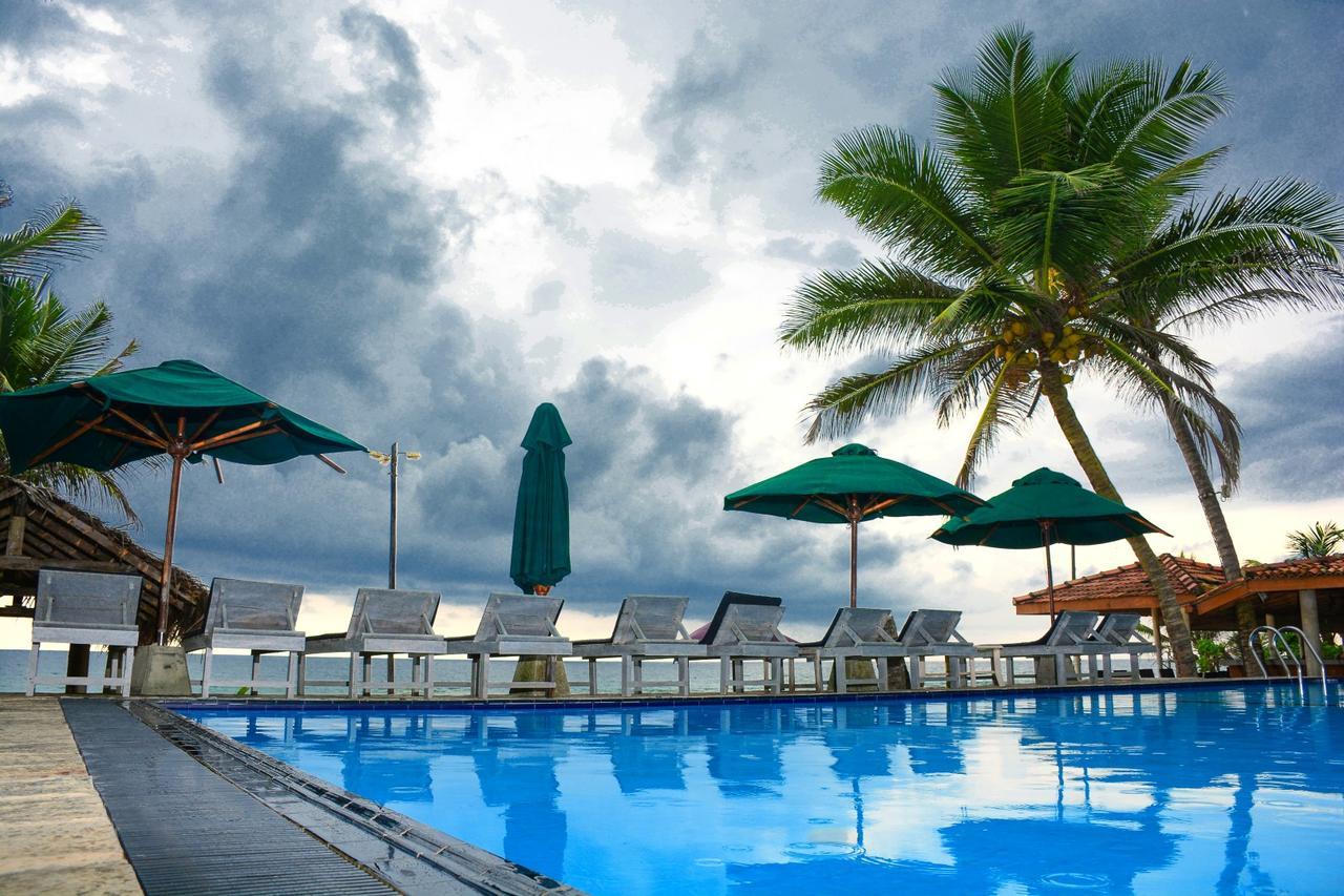Ranmal Beach Hotel Хиккадува Экстерьер фото